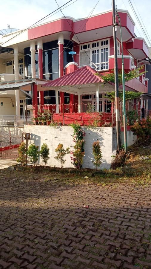 Villa Musti Green Apple Cipanas Sindanglaya 외부 사진